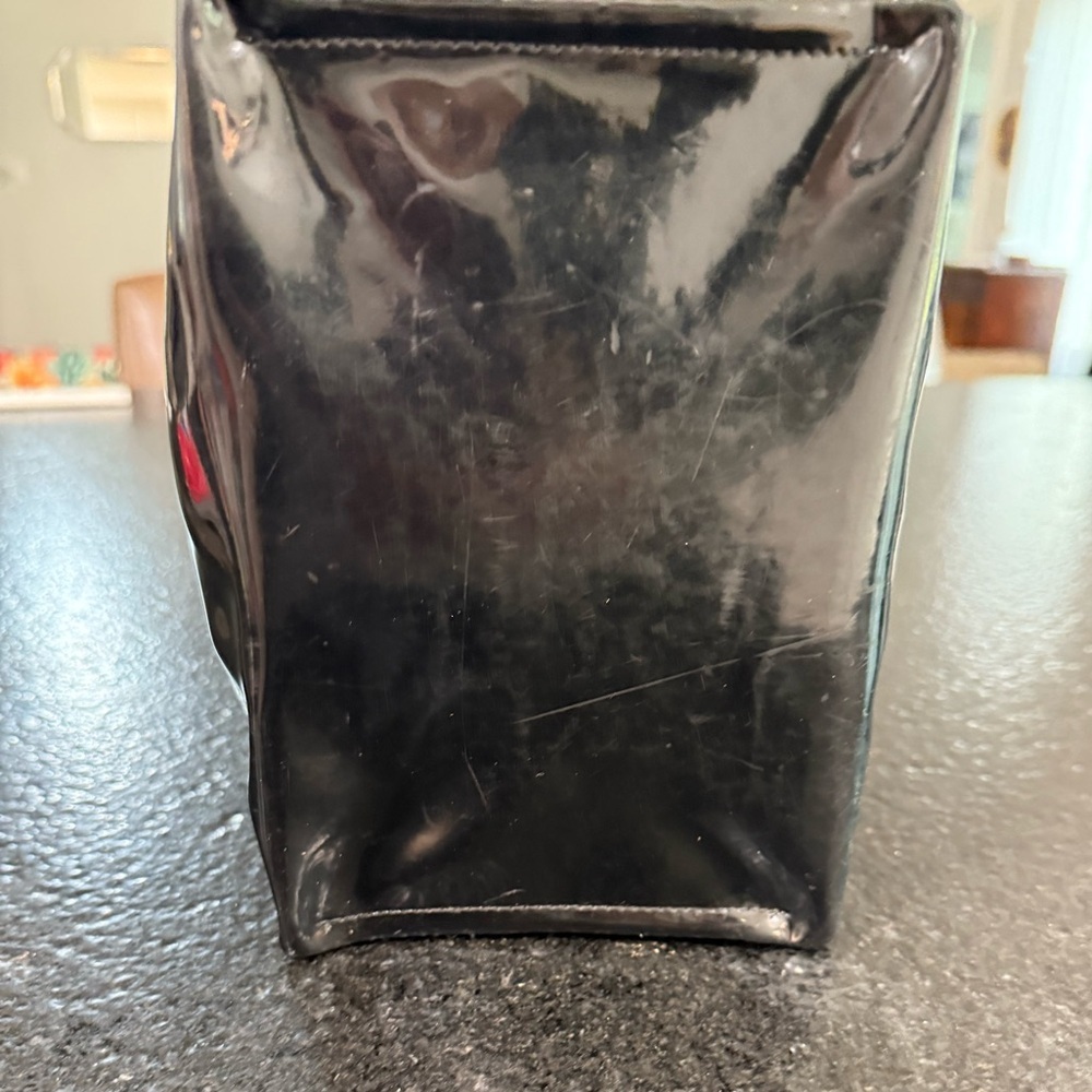 Saks Fifth Avenue Black Patent Leather Pocket Shopping Bag Tote - Picture 2 of 9
